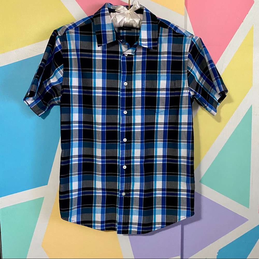 Wrangler Short Sleeve Button Down Shirt